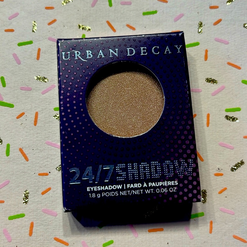 Urban Decay Cosmetics 24/7 Eyeshadow - sin (champagne shimmer) - Brand new